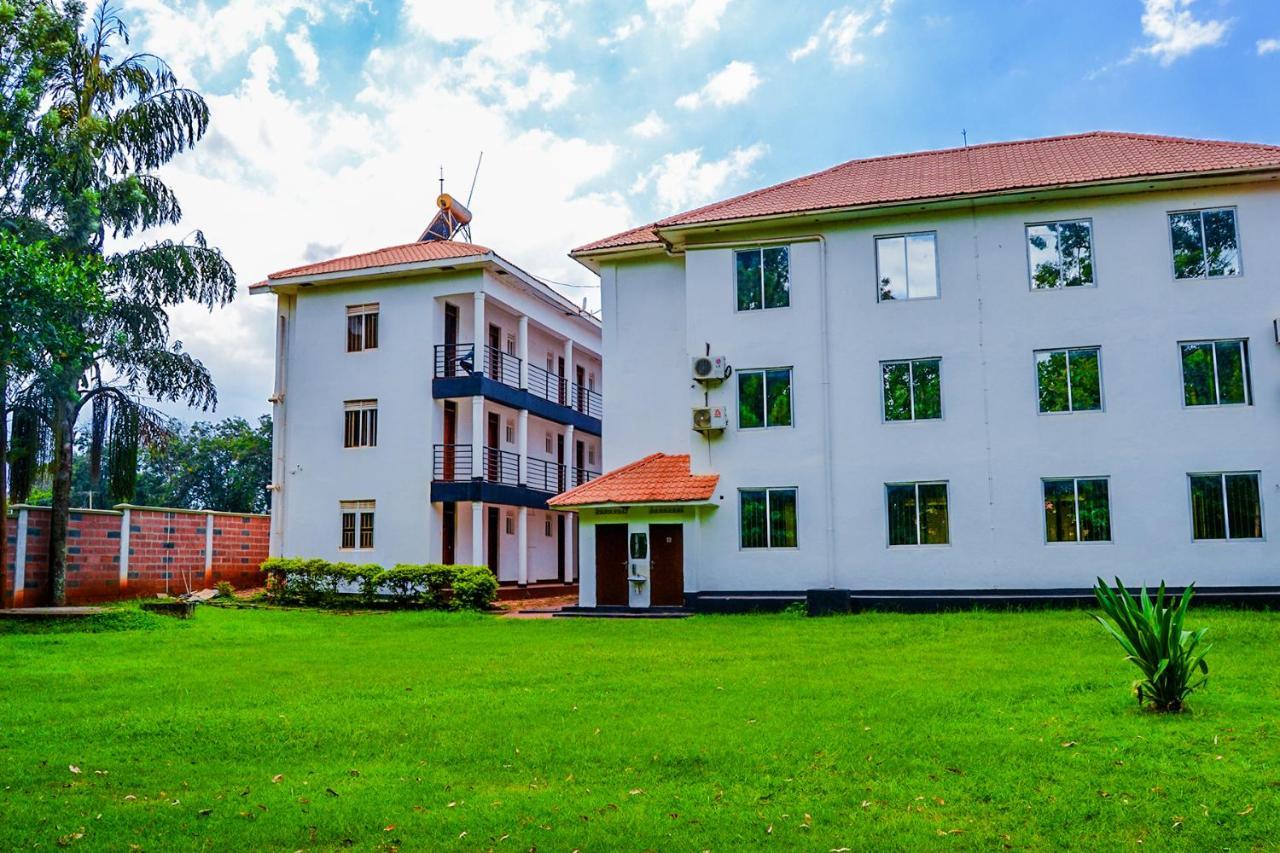 Bilkon Hotel Jinja Exterior foto