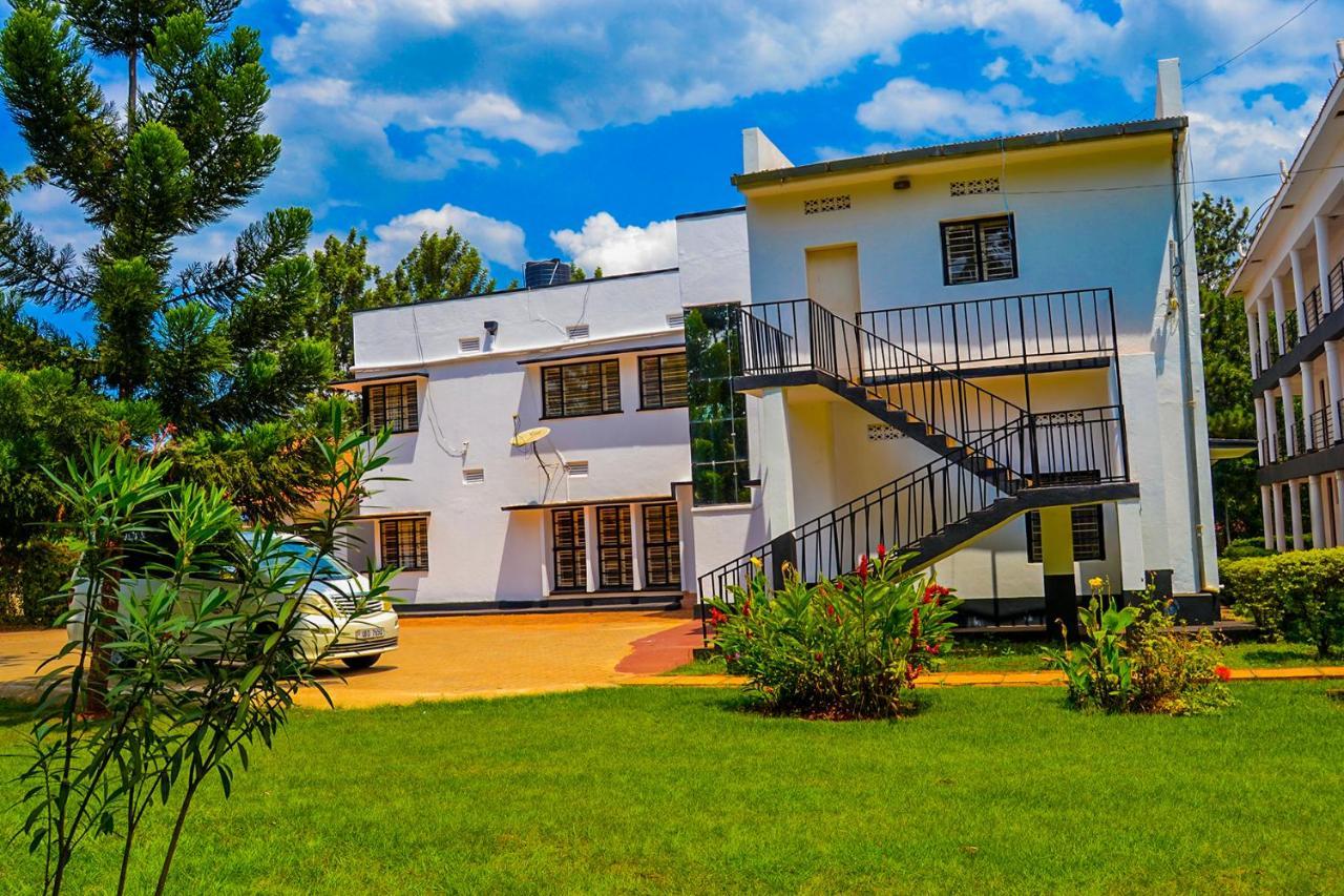 Bilkon Hotel Jinja Exterior foto