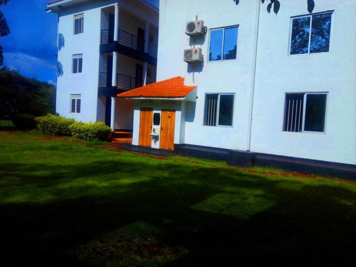 Bilkon Hotel Jinja Exterior foto