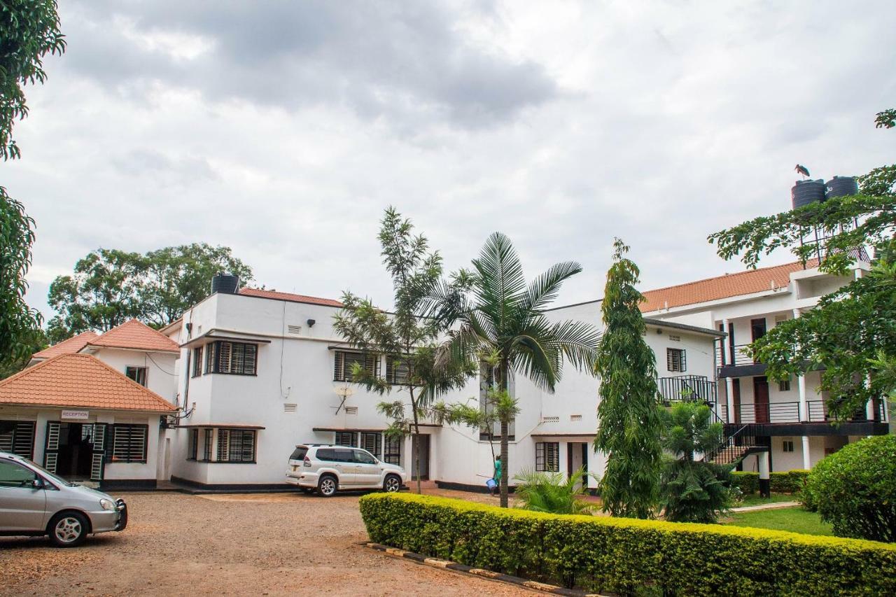 Bilkon Hotel Jinja Exterior foto